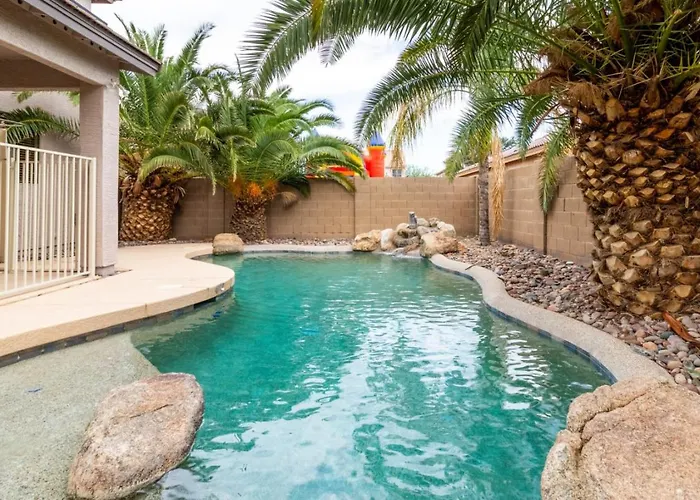 Sapphire Bliss Retreat Heated Pool Bbq By Relaxtay Villa Casa Grande